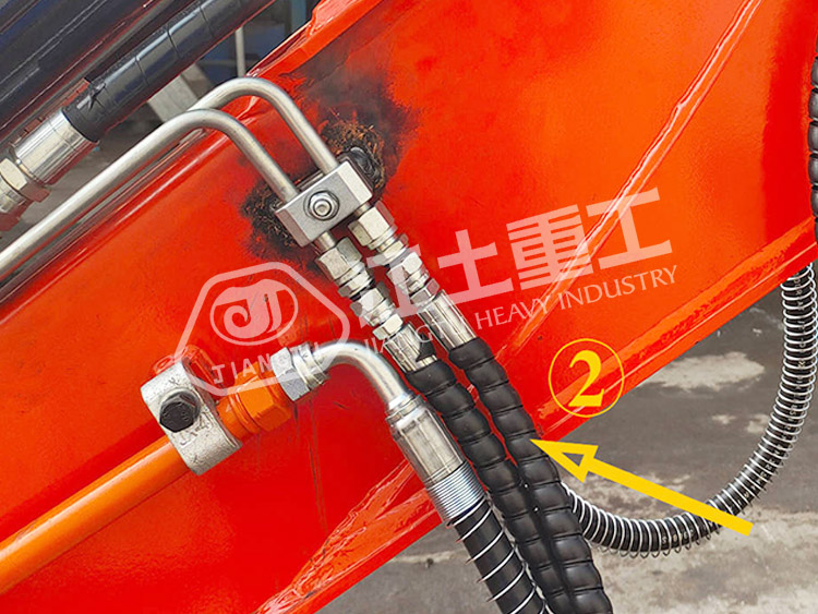 1761791419289905.jpg 02.jpg